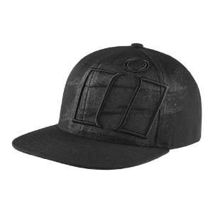   Icon Brand Flatbill Black Hat (Large / X Large 2501 1178) Automotive