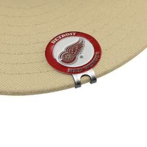   Red Wings Magnetic Cap Clip & Two Ball Markers
