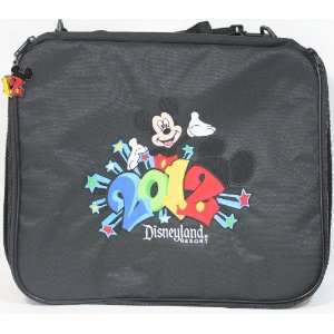  2012 Official Pin Trading Trader Bag   Disney Parks Exclusive 