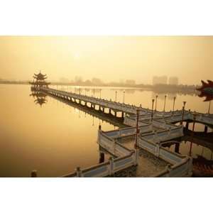 Lotus Lake, Nine Cornered Bridge and Wuli Pagoda, Dawn, Sunrise 