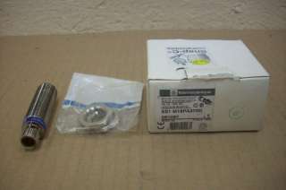 NIB TELEMECANIQUE XS1 M18PA370D XS1M18PA370D SWITCH  