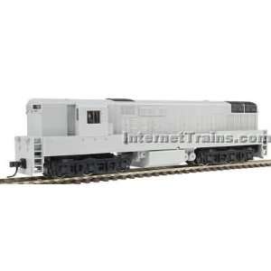   HO Scale Trainmaster w/DCC & Sound Phase 2   Undecorated Toys & Games