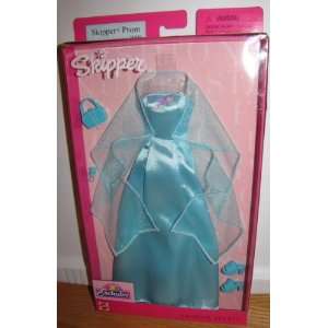   Skipper Fashion Ave Outfit New in Box Prom   Blue Dress Toys & Games