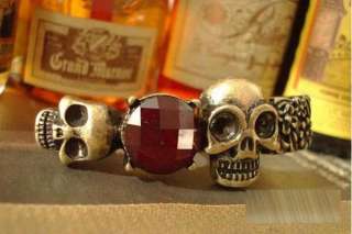 Vintage Puck Bronze Two Skulls & Red Stone Double Finger Retro Style 