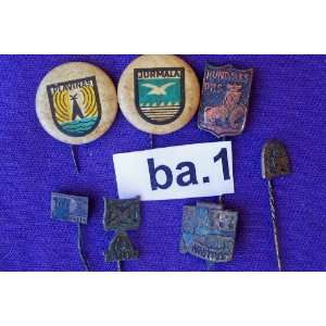   Vintage Collectible Pins * Various cities * Set of 7 * pin.city.ba1