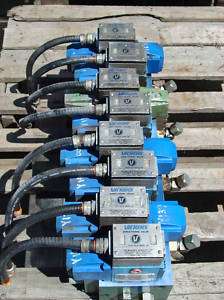 VICKERS DIRECTIONAL VALVES OILGEAR HYDRO STACK MANAFOLD  