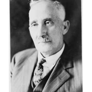 193 photo Underwood & Underwood. Samuel H. Thompson, president of the 