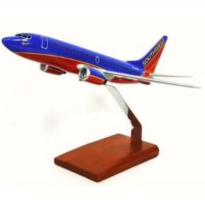  Southwest Airlines B737 700 Model Airplane Toys & Games