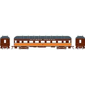  HO RTR Arch Roof Coach, IC #2111 Toys & Games