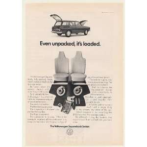   Squareback Sedan Unpacked Loaded Print Ad (50938)