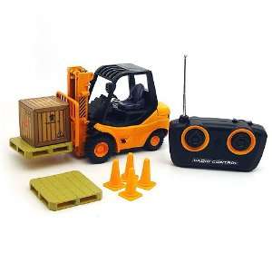  8 Radio Controlled Forklift Construction Vehicle Toys 