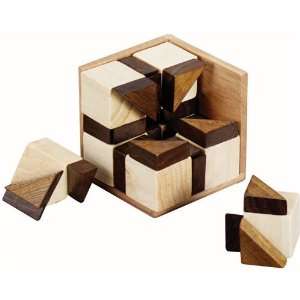    Leeds 1240 04WD Perplexia Connections Cube   Wood Toys & Games