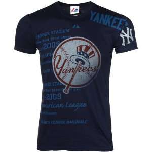   New York Yankees Navy Blue Ricochet T shirt (Small)