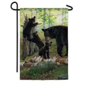   Size Flag, Silk Reflections, Family of Bears Patio, Lawn & Garden
