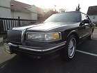 95 LINCOLN TOWN CAR LOW MILES POWER EVERYTHING SOFT TOP LUXURY 