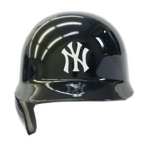 New York Yankees Left Flap Official Batting Helmet  Sports 