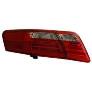  AnzoUSA 321195 Red/Clear LED Taillight for Toyota Camry 