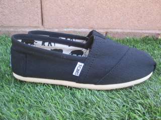 Toms Womens Classic Black Canvas New In Box MSRP $50 SIZE 5 to 10 