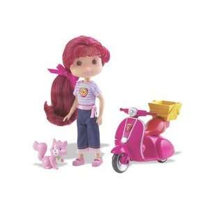   Shortcake Scootin Along Berry Scooter Playset Toys & Games