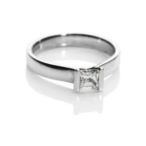 Princess Cut Diamond Solitaire Engagement Ring   18ct White Gold, 0.25 