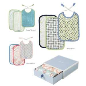  BURPS & BIBS GIFT SET   BY SERENA AND LILY Baby
