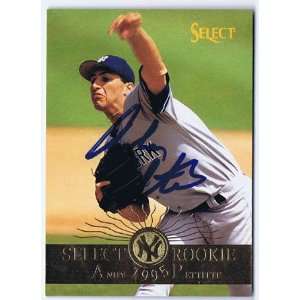  Andy Pettitte Signed Ball   Card
