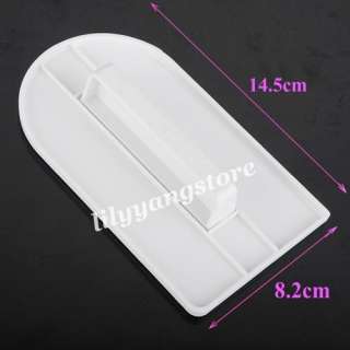    plastic Package include 1pc cake smoother Weight about 58 g