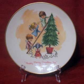 Gorham Happy Merry Christmas Tree 1974 MOPPETS Plate  