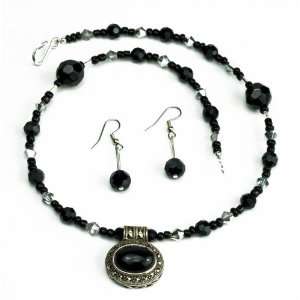   Black Glass and Silver Crystle Necklace with Earrings Jewelry