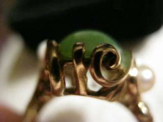 Estate Heavy14k YG Jade and 4 Seed Pearl Fashion Ring  