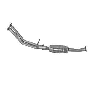  Benchmark BEN81204 Direct Fit Catalytic Converter (CARB 
