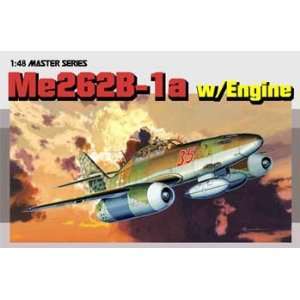   USA   1/48 Me262B 1a w/Engine (Plastic Model Airplane) Toys & Games