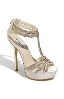 STEVE MADDEN SHOWSTOP CHAMPAGNE / SATIN WOMENS ANKLE STRAP Size 7 M 