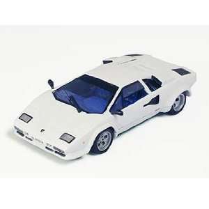  1/43 Scale IXO Lamborghini Countach LP 400S in White Toys 