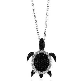 XPY 10k White Gold Mother and Baby Turtle Diamond Pendant (0.08 cttw 