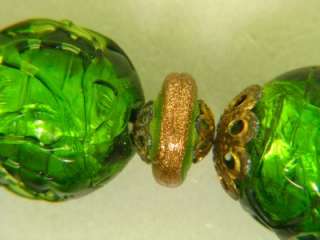   GREEN LUMINOUS VENETIAN FOIL ART GLASS BEAD ART DECO NECKLACE  
