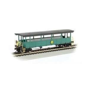  17445 Bachmann HO Open Sided Excursion Car with Seats 