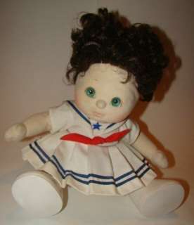   Child Curly Brown Hair Girl Aqua Green/Blue Eye Doll 1985 Sailor Dress
