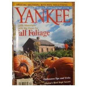  Yankee Magazine Fall Foliage (October, 2004) staff Books