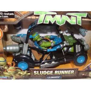  TMNT Teenage Mutant Ninja Turtle LEONARDO Sludge Runner Toys & Games