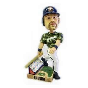  San Diego Padres Ryan Klesko 3rd Action Pose Bobble Head 