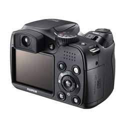 Fujifilm Finepix S5700 7.1MP Digital Camera (Refurbished)   