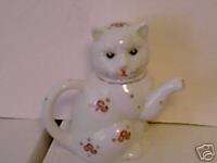 Cute Miniature Cat 5 Teapot  