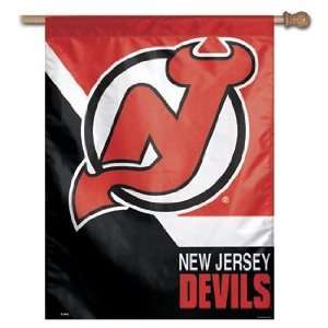 NEW JERSEY DEVILS Team Logo Weather Resistant 27 by 37 VERTICAL FLAG 