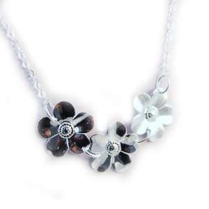  Necklace silver Chorégraphie flowers. Jewelry