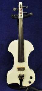 Fender FV 1 FV1 4 String Electric Violin Polar White w/Case, Bow 