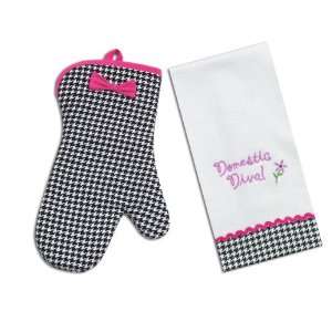  Kay Dee Designs Dinner at 8 Domestic Diva Towel and Oven 