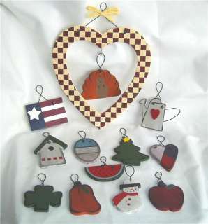 Folk Heart Wood Plaque w/12 seasonal shapes (Brand New)  