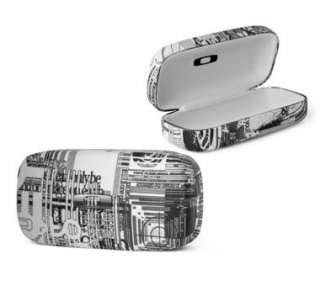 Oakley SQUARE O Headliner Graphic Hard Case Available at the online 