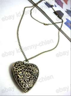 Korea Vintage Hollow Heart Photo locket Necklace  No109  